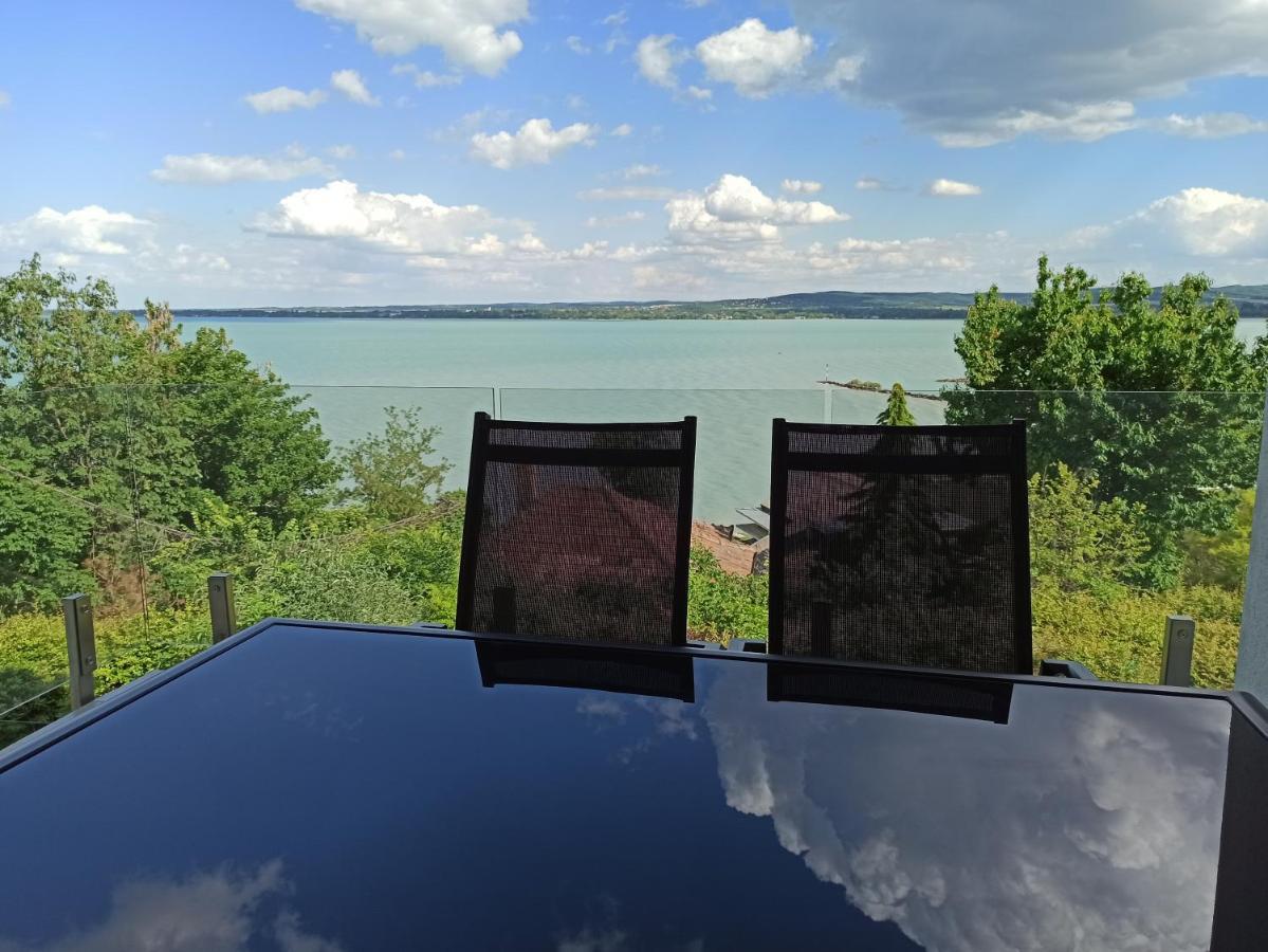 Marcelo Deluxe Apartment Tihany Bagian luar foto